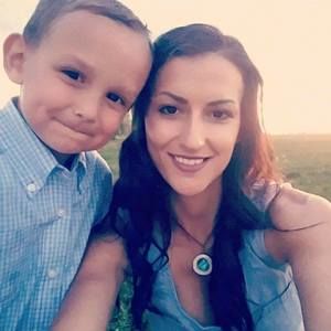 Meet your Posher, Brittney